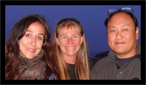 Gabriela Cowperthwaite, Ingrid Visser & Manny Oteyza (photo: Voice of the Orcas)